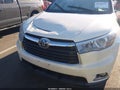 2016 Toyota Highlander — photo 6 of 18 | VIN 5TDYKRFH0GS174785