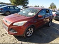 2015 Ford Escape — photo 2 of 12 | VIN 1FMCU0G96FUB32943