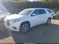 2020 Chevrolet Traverse — photo 2 of 17 | VIN 1GNEVKKW1LJ137975
