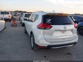 2017 Nissan Rogue — photo 3 of 17 | VIN JN8AT2MT3HW131612