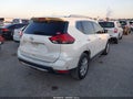 2017 Nissan Rogue — photo 4 of 17 | VIN JN8AT2MT3HW131612