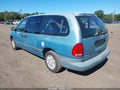 1998 Plymouth Grand Voyager — photo 3 of 11 | VIN 1P4GP44GXWB596879