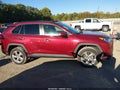 2019 Toyota RAV4 Hybrid — photo 13 of 16 | VIN 2T3DWRFV8KW010684