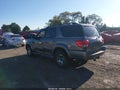 2006 Toyota Sequoia — photo 3 of 16 | VIN 5TDBT44A66S260869