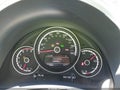 2016 Volkswagen Beetle — photo 7 of 17 | VIN 3VWJ17AT2GM616564