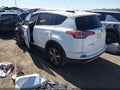 2016 Toyota RAV4 — photo 3 of 18 | VIN 2T3WFREV8GW312476