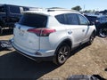 2016 Toyota RAV4 — photo 4 of 18 | VIN 2T3WFREV8GW312476