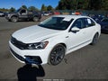 2017 Volkswagen Passat — photo 2 of 16 | VIN 1VWDT7A38HC044815