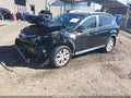 2015 Toyota RAV4 — photo 1 of 15 | VIN 2T3DFREV6FW265020