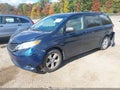 2011 Toyota Sienna — photo 2 of 16 | VIN 5TDKK3DC7BS072628