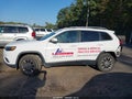 2019 Jeep Cherokee — photo 14 of 16 | VIN 1C4PJMLX5KD267433