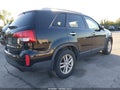 2014 Kia Sorento — photo 4 of 10 | VIN 5XYKT4A6XEG509315