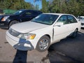 2002 Toyota Avalon — photo 2 of 11 | VIN 4T1BF28B52U209623