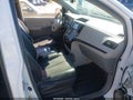 2013 Toyota Sienna — photo 5 of 17 | VIN 5TDXK3DC8DS334262