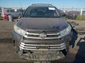2017 Toyota Highlander — photo 13 of 17 | VIN 5TDZZRFH9HS201757