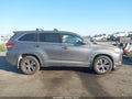 2017 Toyota Highlander — photo 14 of 17 | VIN 5TDZZRFH9HS201757