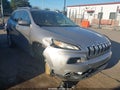 2015 Jeep Cherokee — photo 1 of 16 | VIN 1C4PJLCB1FW536973