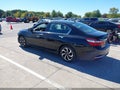 2016 Honda Accord — photo 3 of 18 | VIN 1HGCR2F9XGA223463