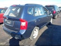 2007 Kia Rondo — photo 4 of 11 | VIN KNAFG526177120585