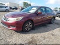 2014 Honda Accord — photo 2 of 20 | VIN 1HGCR2F33EA087900