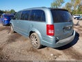 2009 Chrysler Town & Country — photo 3 of 16 | VIN 2A8HR54X29R667970