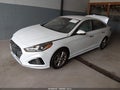 2019 Hyundai Sonata — photo 2 of 16 | VIN 5NPE34AF8KH754745