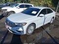 2019 Volkswagen Jetta — photo 2 of 17 | VIN 3VWCB7BU1KM132150