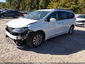 2018 Chrysler Pacifica — photo 2 of 21 | VIN 2C4RC1BG3JR186056