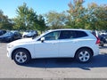 2022 Volvo XC60 — photo 14 of 21 | VIN YV4L12RK5N1905973
