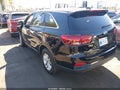 2019 Kia Sorento — photo 3 of 18 | VIN 5XYPG4A3XKG561541