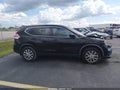 2016 Nissan Rogue Sport — photo 13 of 16 | VIN JN8AT2MT5GW010370