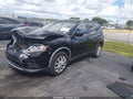2016 Nissan Rogue Sport — photo 2 of 16 | VIN JN8AT2MT5GW010370