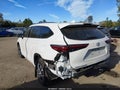 2021 Toyota Highlander — photo 3 of 17 | VIN 5TDGZRBH5MS117961
