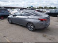 2020 Nissan Versa — photo 3 of 16 | VIN 3N1CN8EV5LL895402
