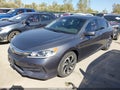 2016 Honda Accord — photo 2 of 16 | VIN 1HGCR2F82GA207023