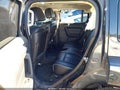 2006 Hummer H3 — photo 8 of 20 | VIN 5GTDN136568263757