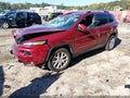 2015 Jeep Cherokee — photo 2 of 11 | VIN 1C4PJLCS5FW506522