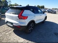 2021 Volvo XC40 — photo 4 of 18 | VIN YV4162UM5M2400042