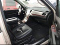 2013 Cadillac Escalade ESV — photo 5 of 16 | VIN 1GYS4HEF6DR256065