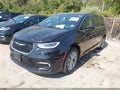 2026 Chrysler Pacifica — photo 2 of 16 | VIN 2C4RC1GG3TR283317