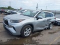 2023 Toyota Highlander — photo 2 of 16 | VIN 5TDKDRAH2PS040612