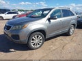 2011 Kia Sorento — photo 2 of 13 | VIN 5XYKT4A29BG047323