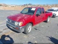 1996 Toyota Tacoma — photo 2 of 13 | VIN 4TAVL52N4TZ120348