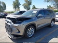2026 Toyota Highlander — photo 2 of 19 | VIN 5TDAAAB58TS137107