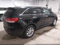 2018 Kia Sorento — photo 4 of 16 | VIN 5XYPGDA53JG372987
