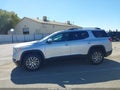 2018 GMC Acadia — photo 14 of 17 | VIN 1GKKNSLA5JZ243587