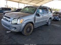 2005 Toyota Sequoia — photo 2 of 17 | VIN 5TDZT34A65S242377