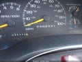 1999 Chevrolet Suburban 1500 — photo 7 of 11 | VIN 3GNEC16R4XG263162