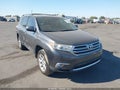 2011 Toyota Highlander — photo 1 of 16 | VIN 5TDZK3EH6BS049365