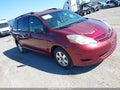 2009 Toyota Sienna — photo 1 of 12 | VIN 5TDZK23C19S267595